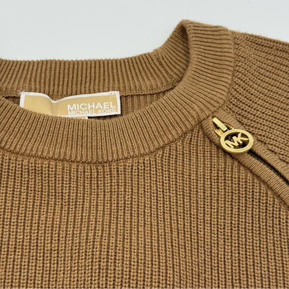 NWT Michael Kors Women’s Classic Cropped Sweater Double Zippers Dark Camel Small - Picture 7 of 14
